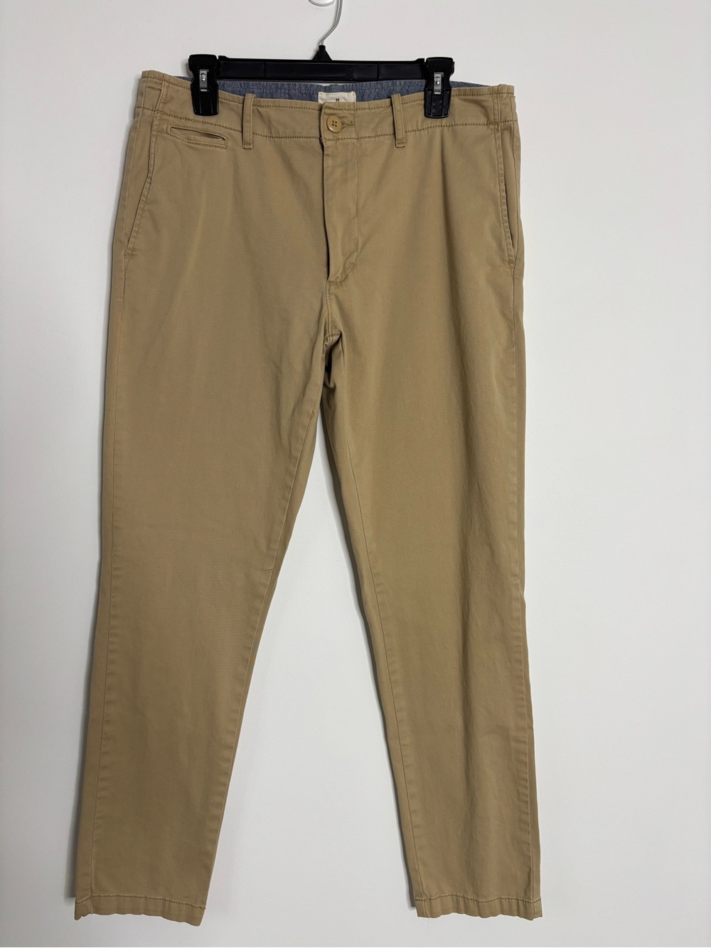 Men's Tan Chino Pants - Sleek Everyday Trousers